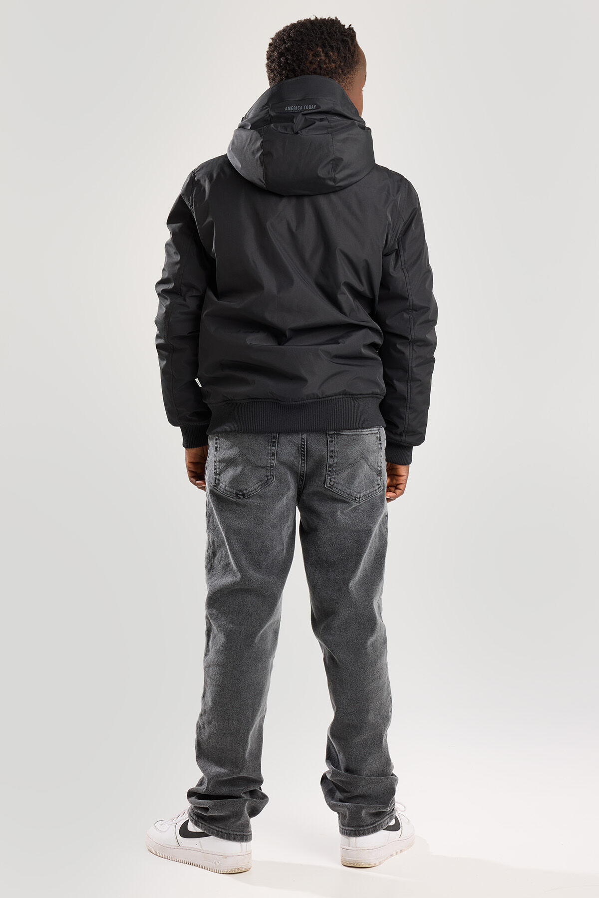 Hooded bomber Justin Jr image number 2