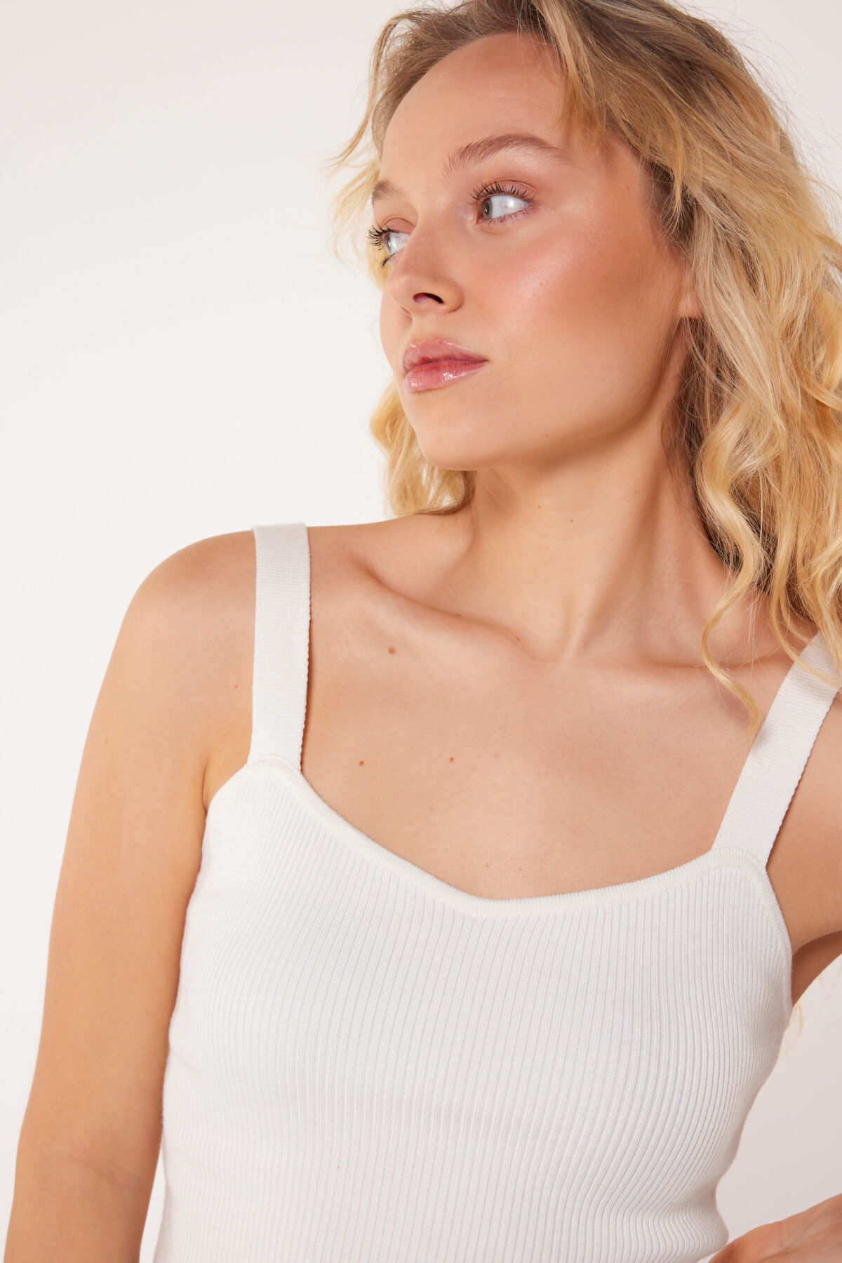 top Gray image number 3