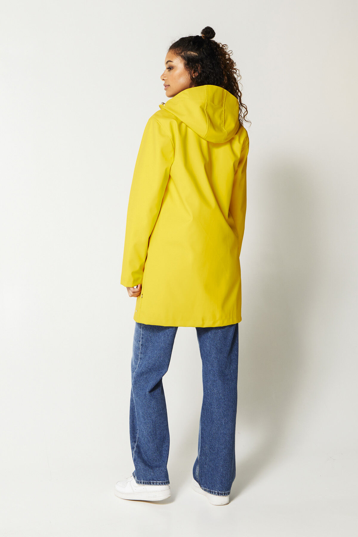 Lined yellow raincoat top