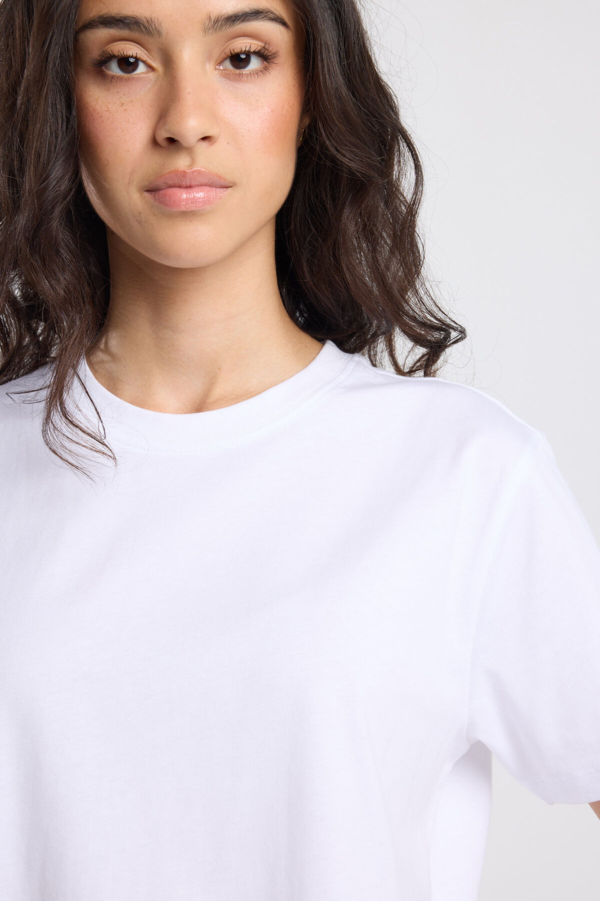 Esther image number 3