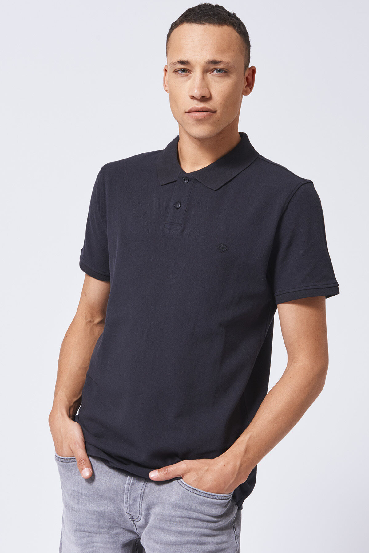 polo Elton image number 0