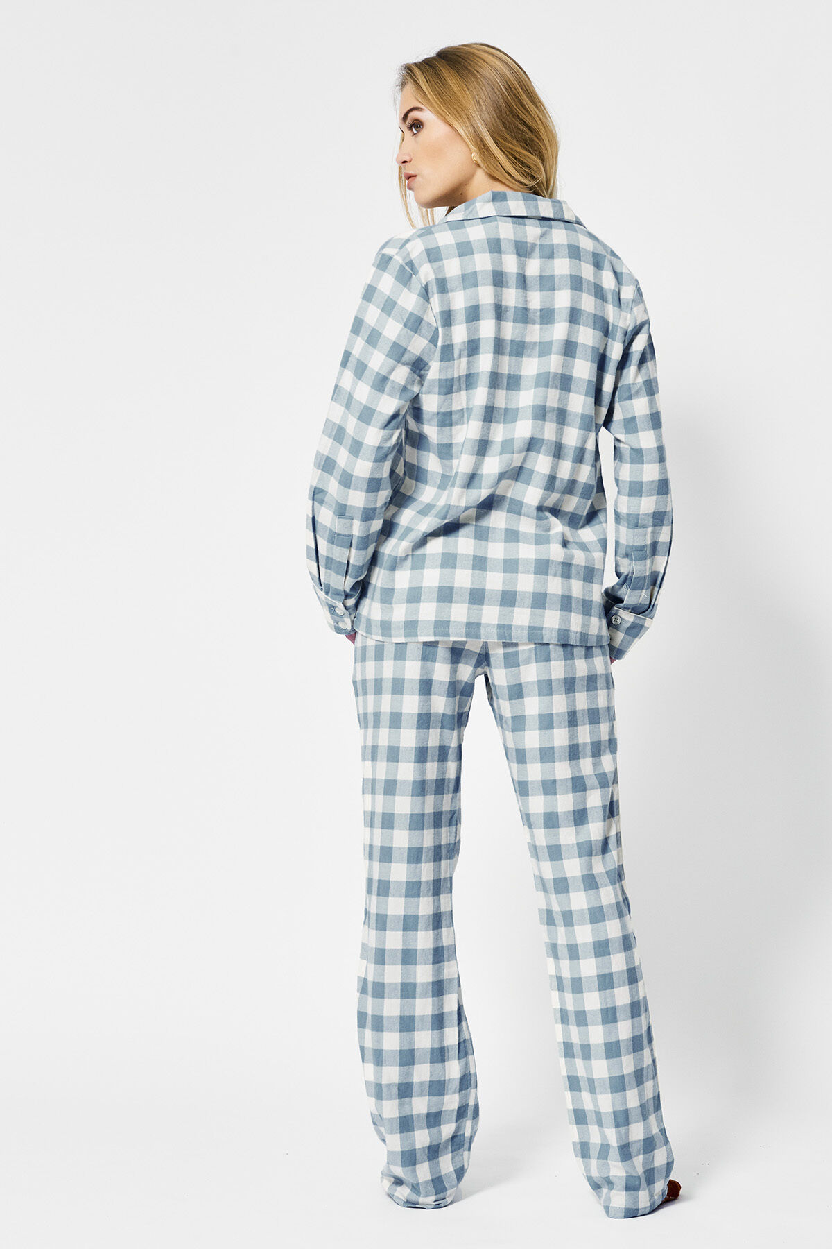 Loungepants Labello image number 2