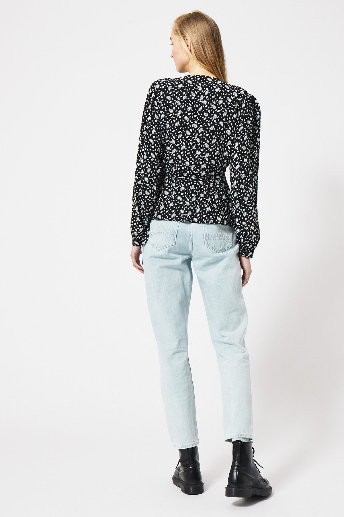 Blouse collar Bella image number 2