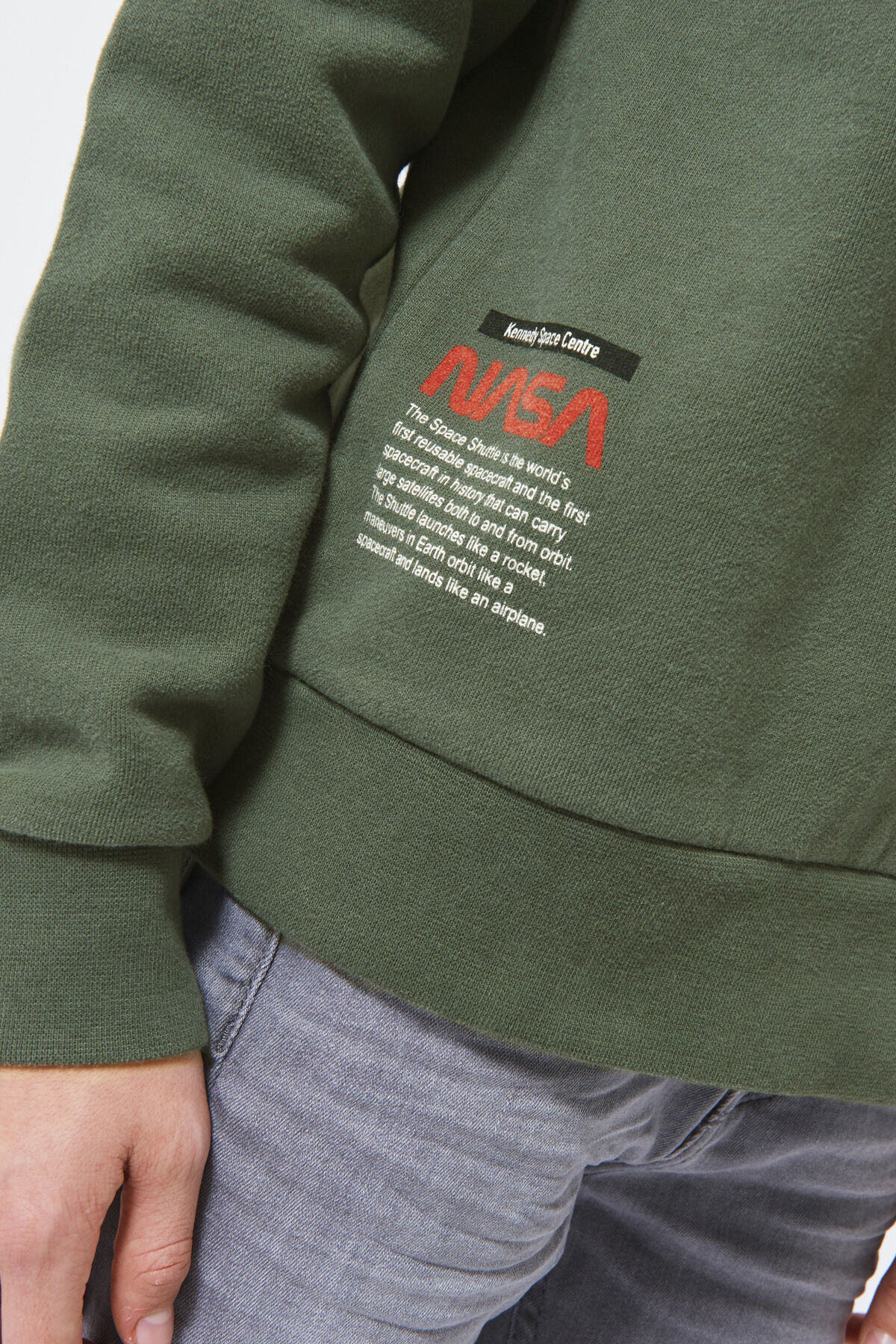 Sweat Sky Jr image number 3