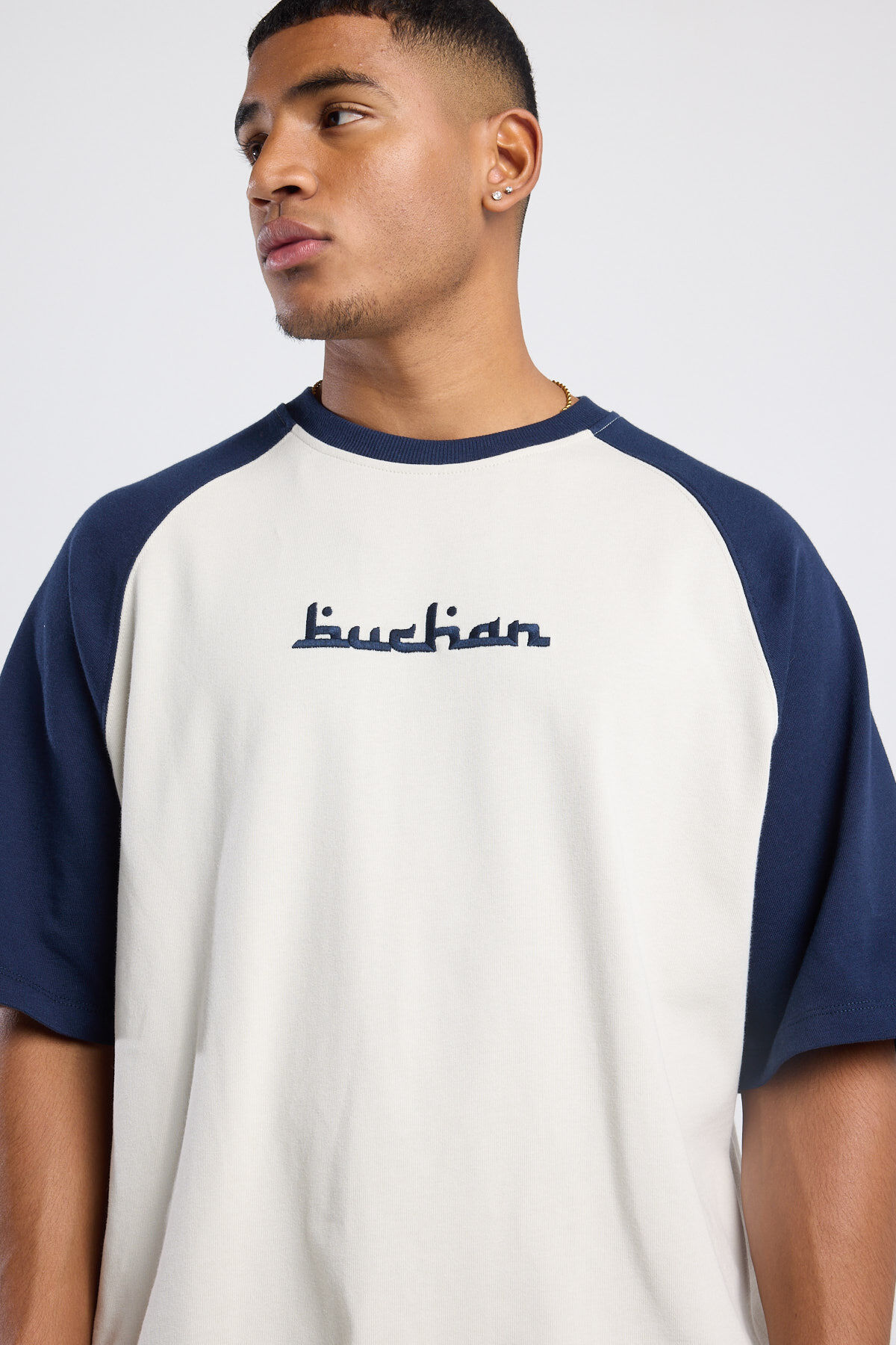 Elias image number 3