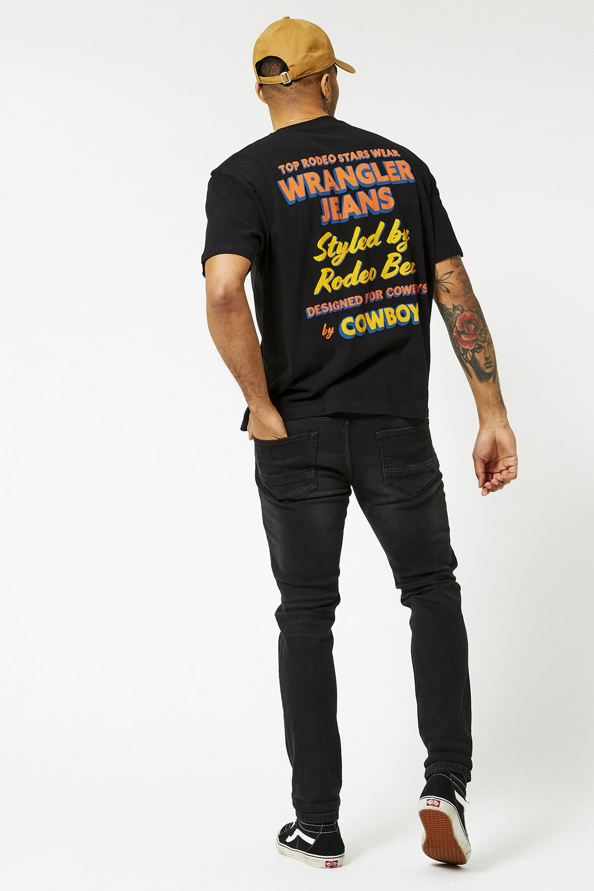 Short sleeve text tee image number 2