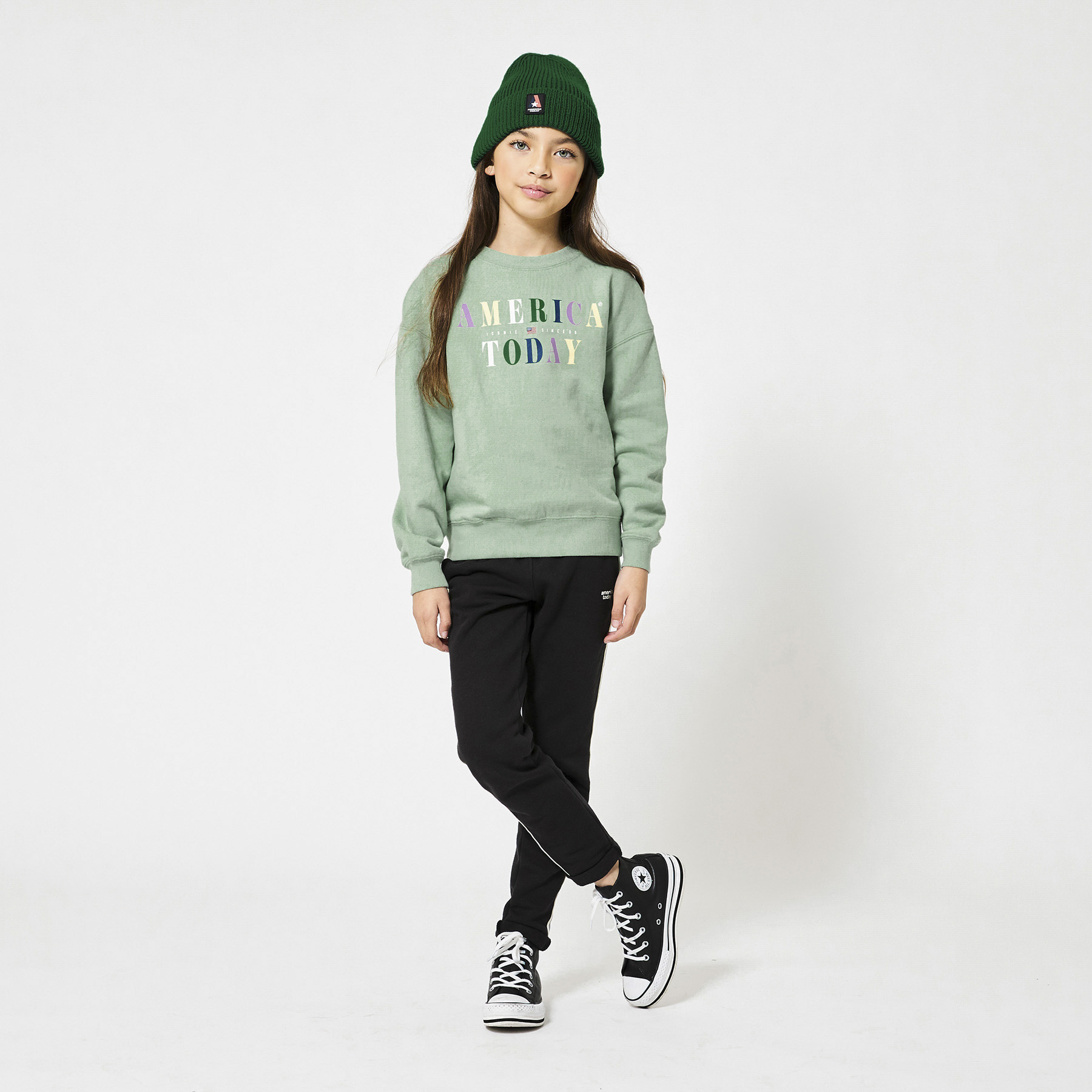 girls black jogger pants