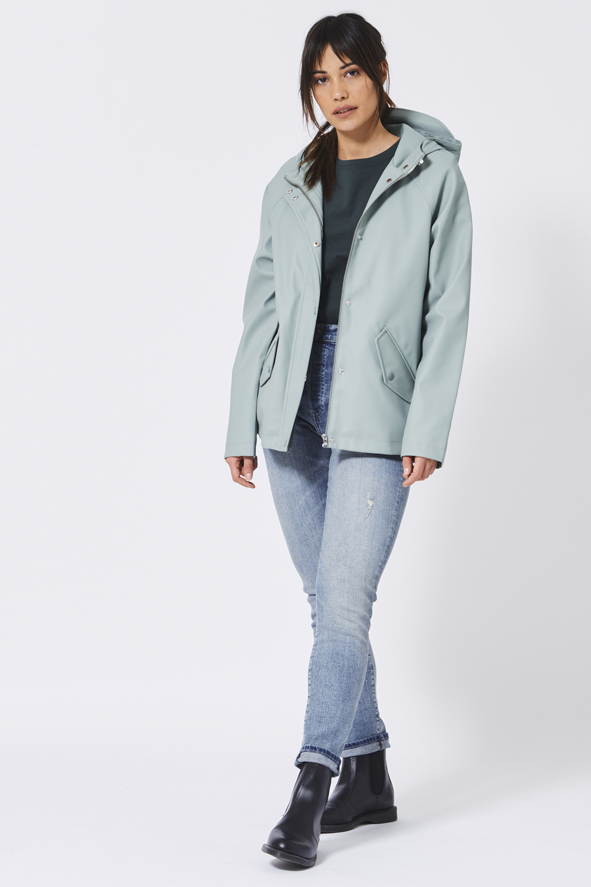 short-raincoat-lined-women-