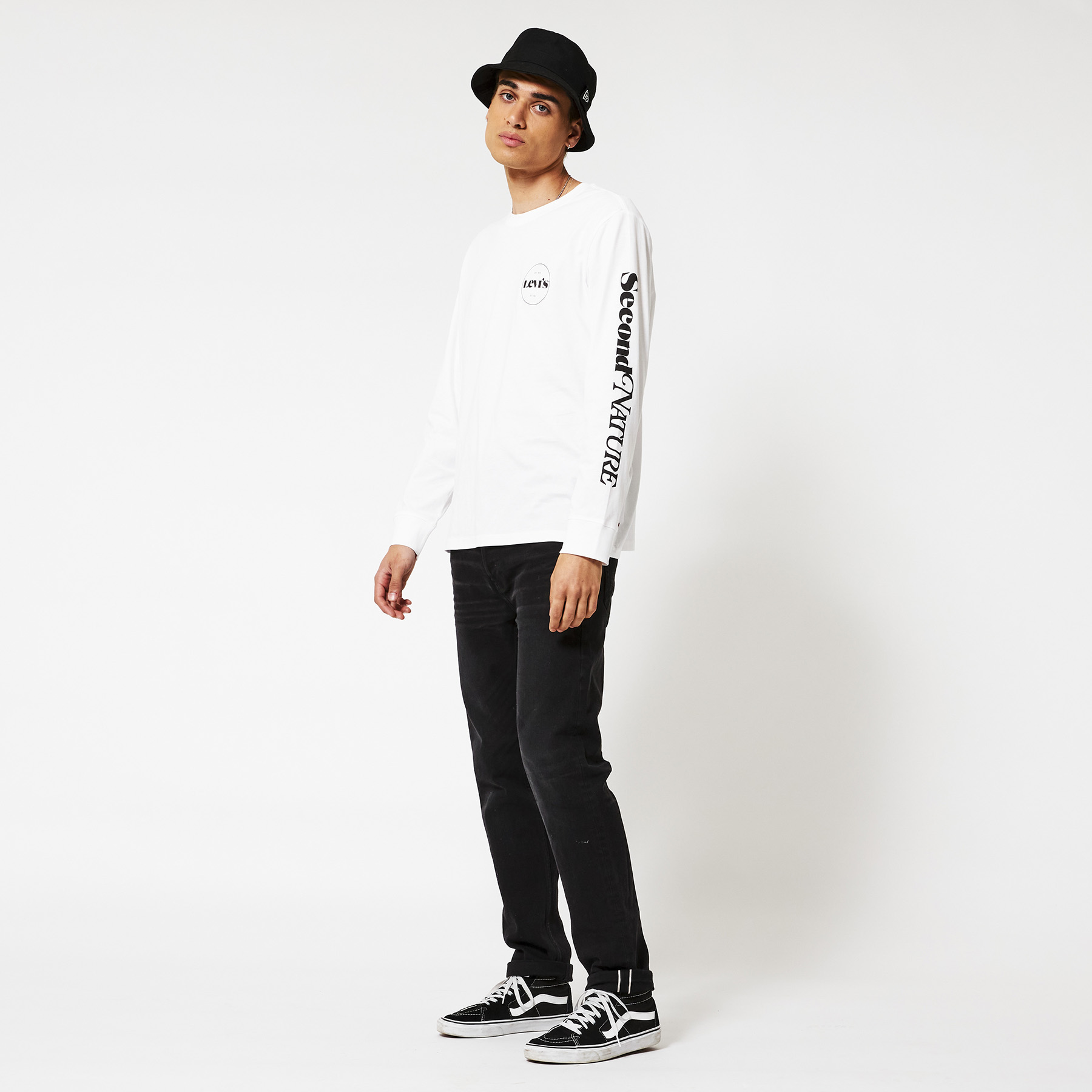 Longsleeve Relaxed LS graphic tee